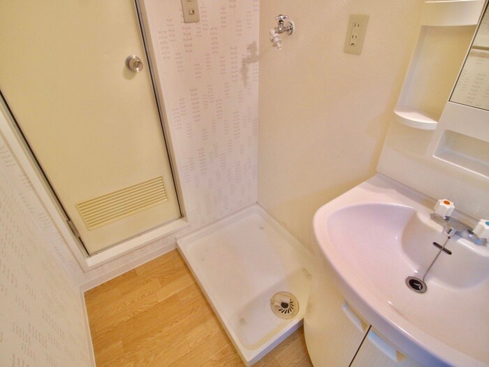 物件内観写真18　(洗濯機置場)