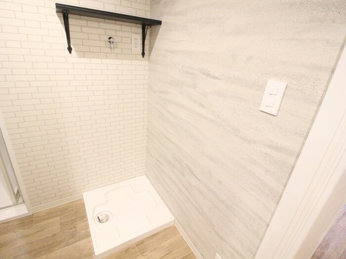 物件内観写真15　(洗濯機置場)