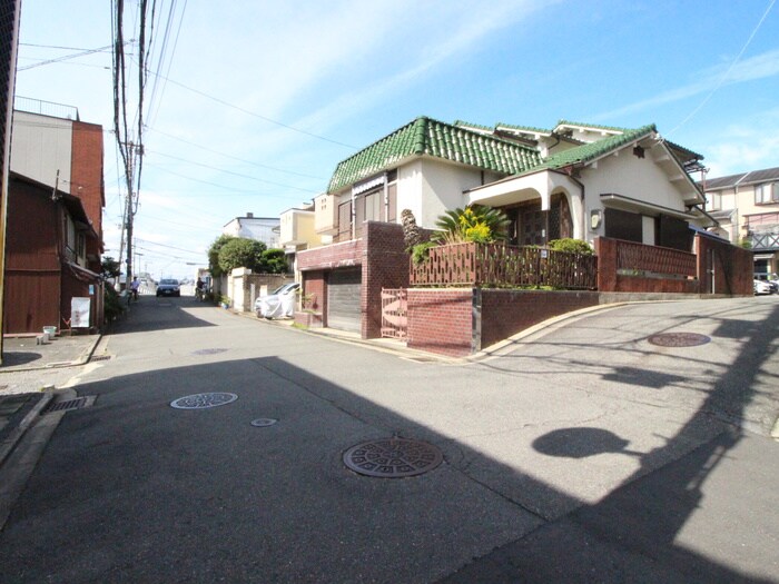 物件外観写真5　(周辺環境)