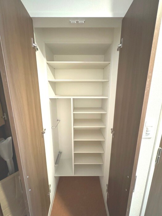物件内観写真16　(靴箱)