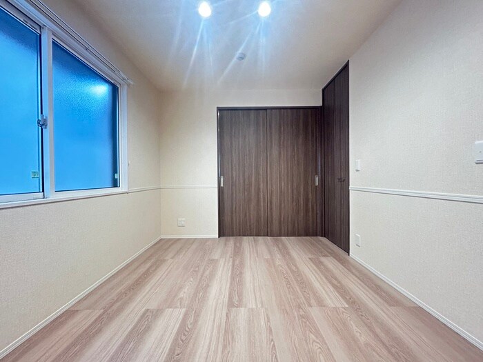 物件内観写真8　(居室)