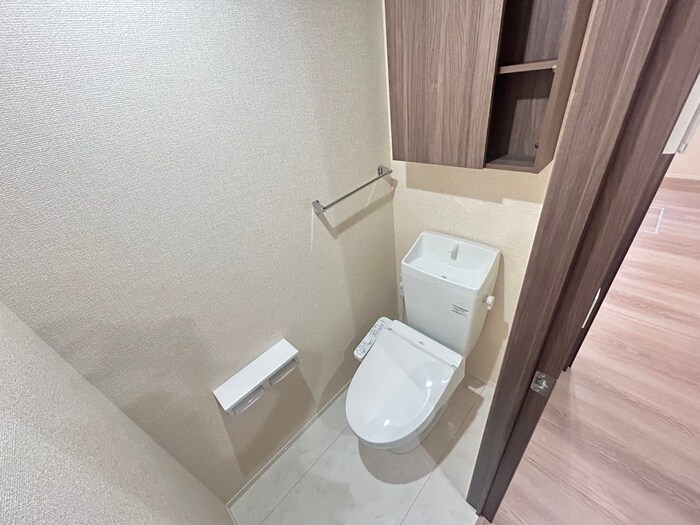 物件内観写真12　(トイレ)