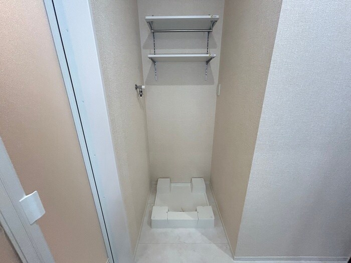 物件内観写真19　(洗濯機置場)