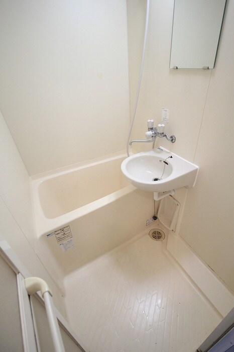 物件内観写真12　(バス／シャワールーム等)