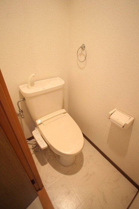 物件内観写真13　(トイレ)