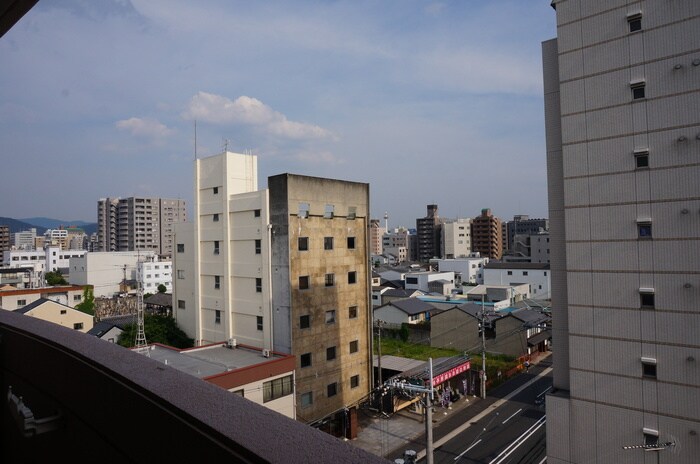 物件内観写真22　(室内からの展望)