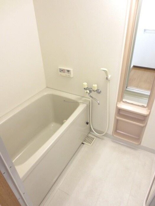 物件内観写真10　(バス／シャワールーム等)