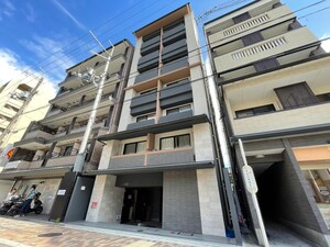 STANDZ今出川通外観写真