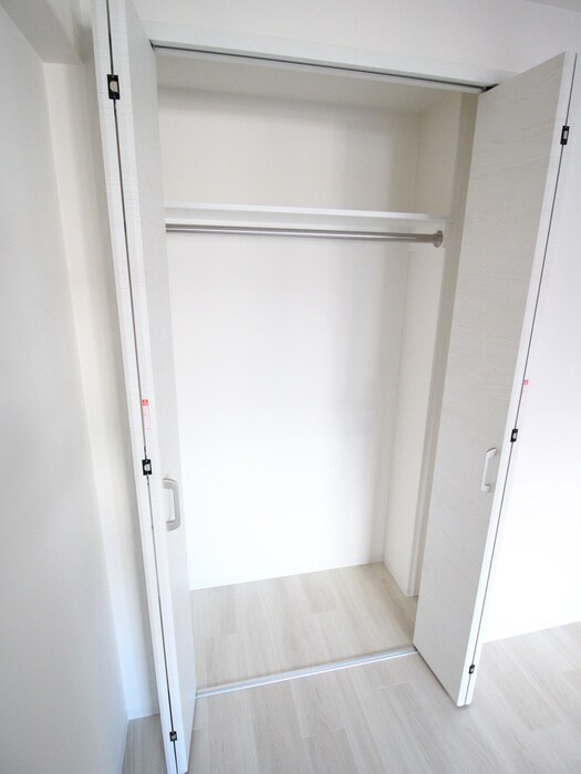 物件内観写真11　(収納)