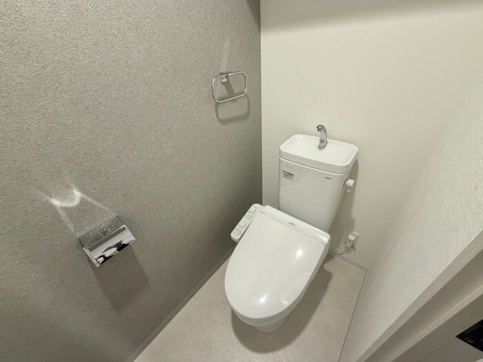 物件内観写真10　(トイレ)