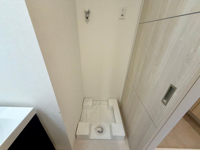 物件内観写真19　(洗濯機置場)