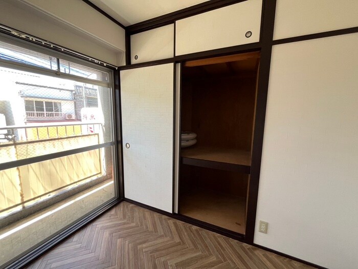 物件内観写真8　(収納)