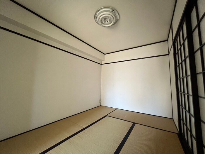 物件内観写真13　(居室)