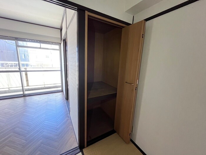 物件内観写真14　(収納)