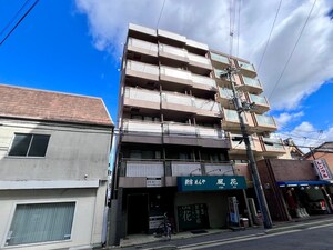 アンクル烏丸高辻外観写真