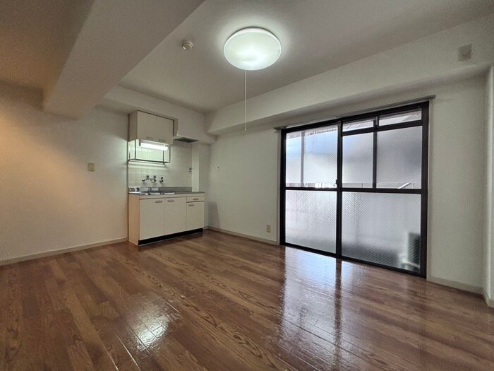 物件内観写真4　(居室)