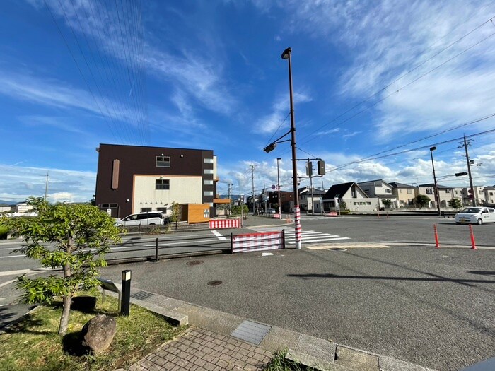 物件内観写真16　(室内からの展望)