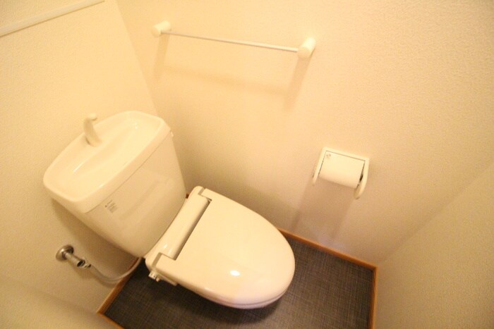 物件内観写真11　(トイレ)