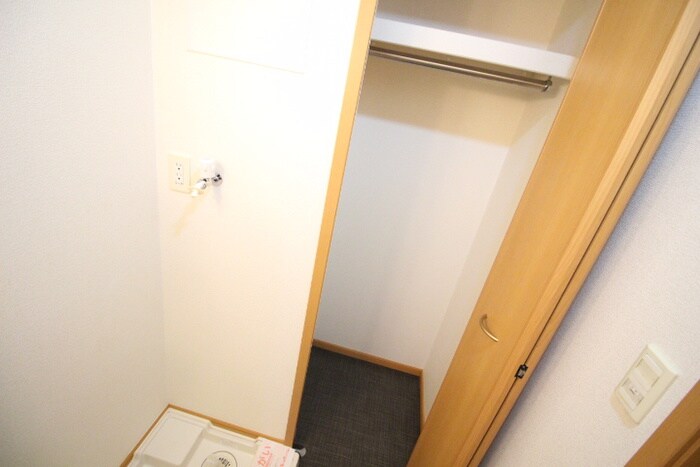 物件内観写真19　(収納)