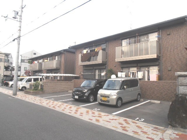 物件外観写真3　(駐輪場)