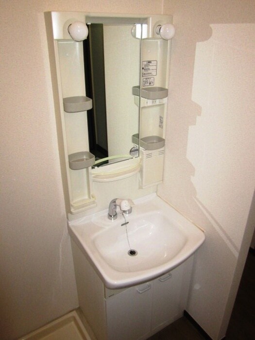 物件内観写真13　(洗面)