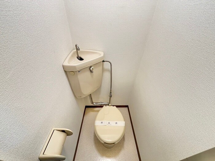 物件内観写真11　(トイレ)