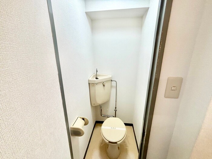 物件内観写真11　(トイレ)