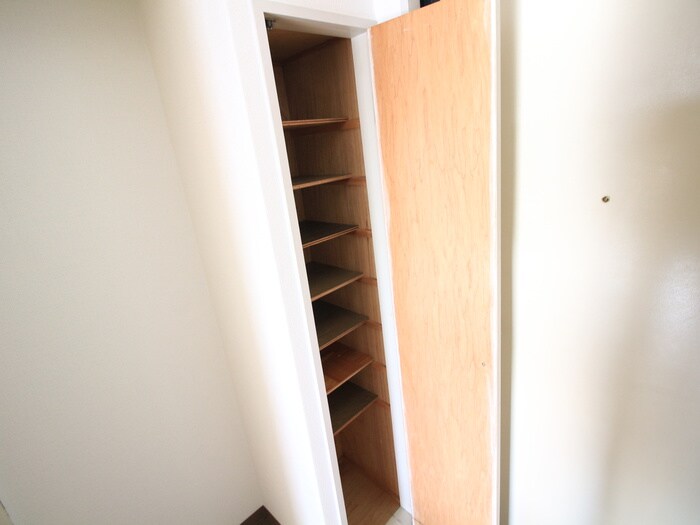 物件内観写真17　(収納)