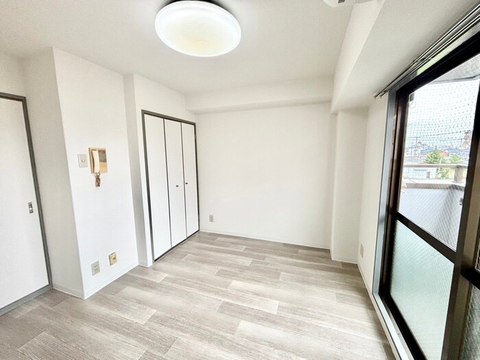 物件内観写真21　(居室)