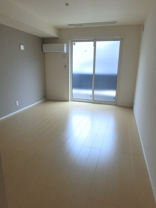 物件内観写真14　(居室)