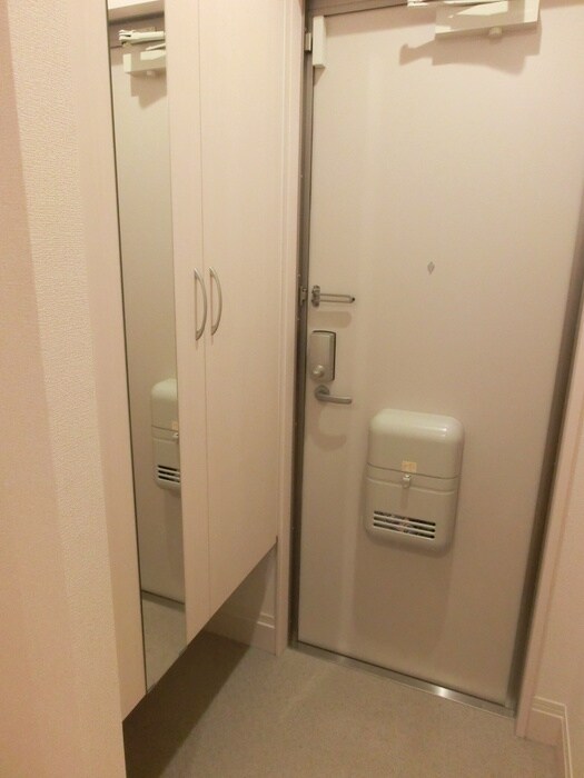 物件内観写真16　(靴箱)