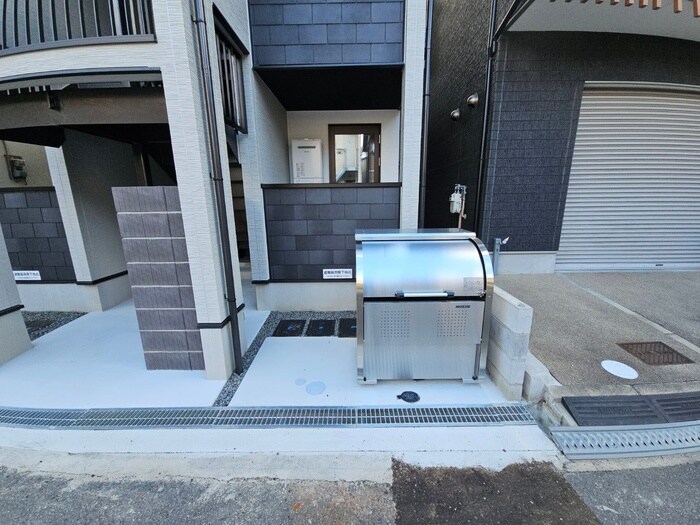 物件外観写真2　(建物設備)