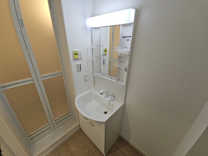 物件内観写真9　(洗面)