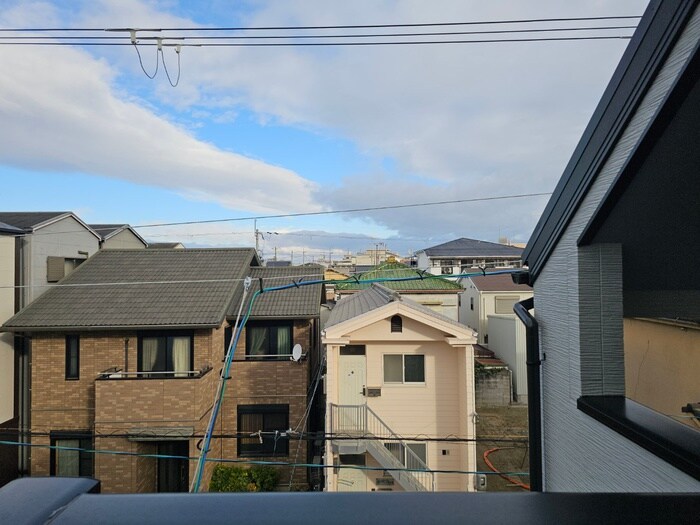 物件内観写真13　(室内からの展望)