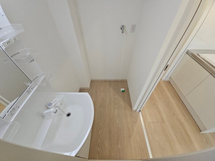 物件内観写真19　(洗濯機置場)