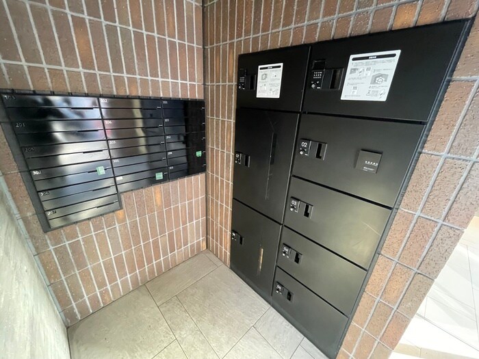 物件外観写真4　(建物設備)