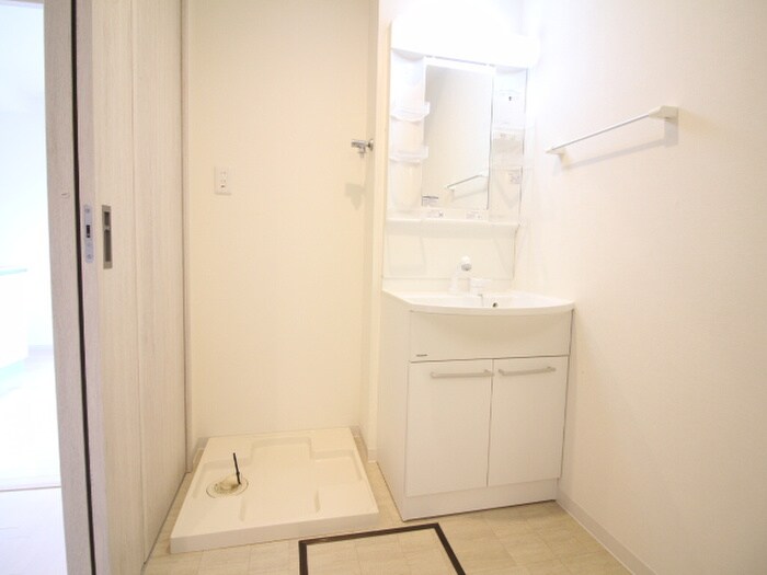 物件内観写真12　(洗面)