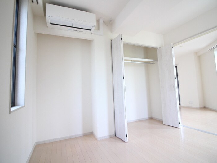 物件内観写真14　(居室)