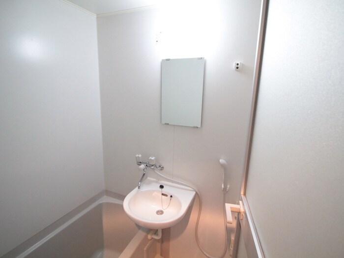 物件内観写真7　(洗面)