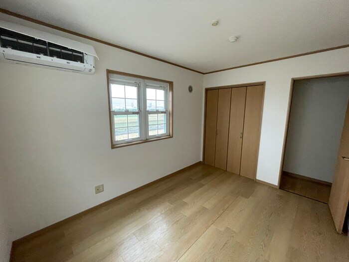 物件内観写真11　(居室)