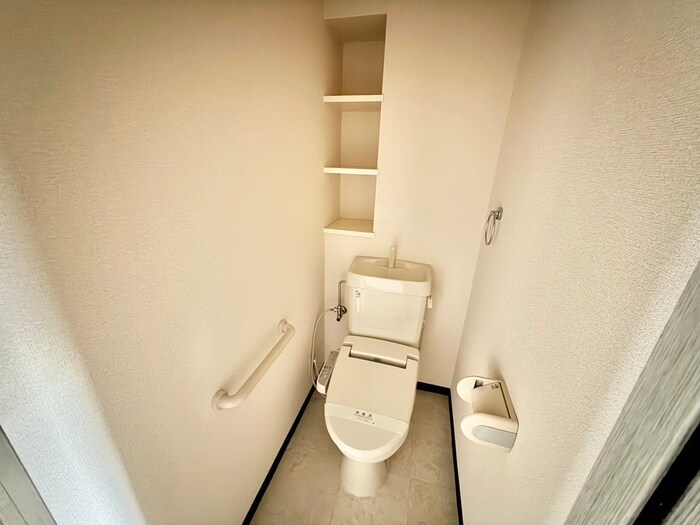 物件内観写真15　(トイレ)