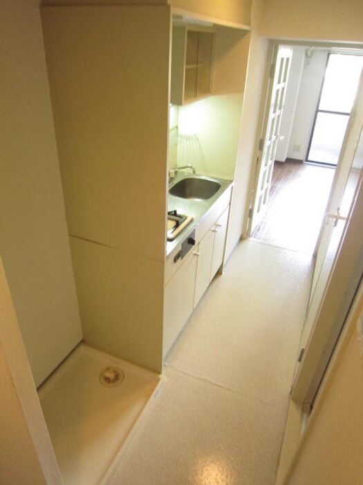 物件内観写真12　(廊下)