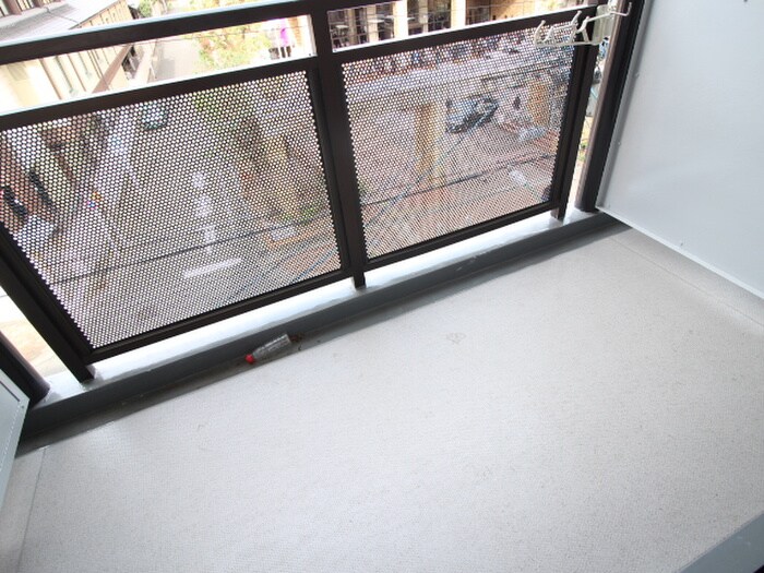 物件内観写真13　(ベランダ・バルコニー)