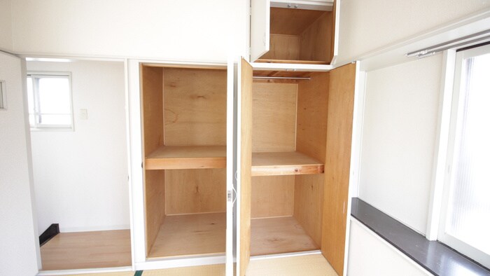 物件内観写真15　(収納)