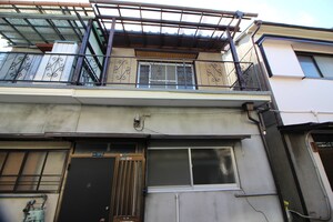 津の辺町貸家外観写真