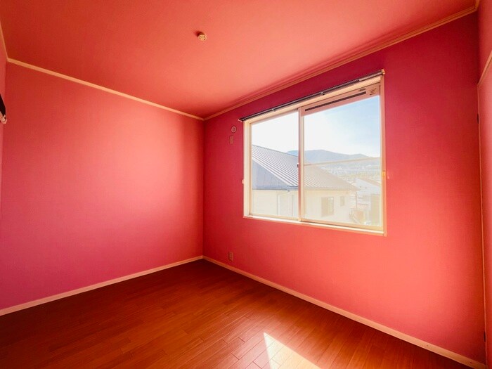 物件内観写真8　(居室)