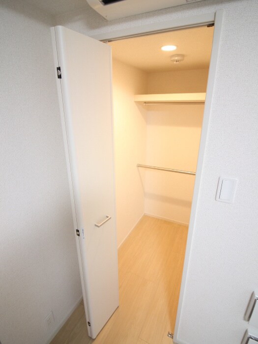 物件内観写真19　(収納)