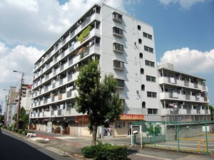 喜連ロイヤル１号館外観写真