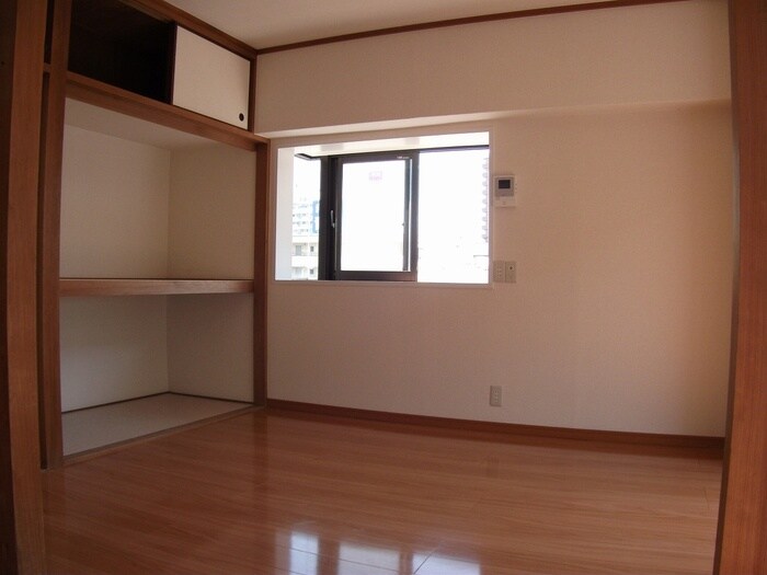 物件内観写真8　(居室)