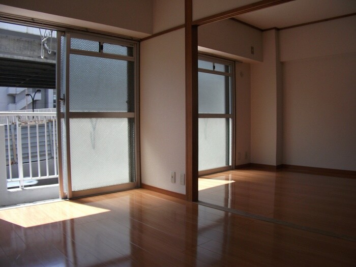 物件内観写真15　(居室)